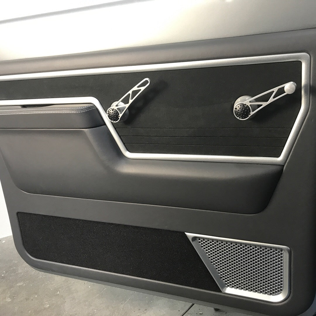 DJ Designs | Custom Auto Interiors